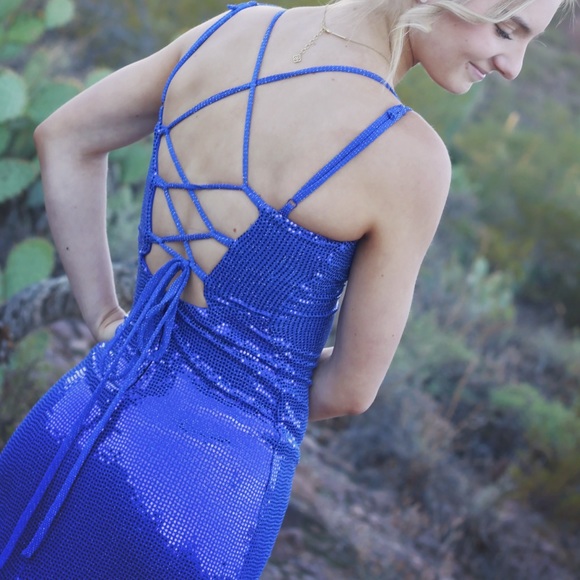 Beautiful blue corset back dress - Picture 3 of 5